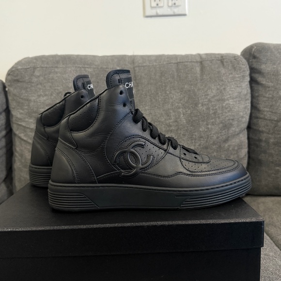 CHANEL Black Women’s Sneakers (Brand New) - Picture 6 of 9